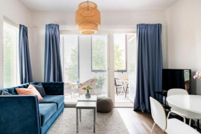 Peaceful Apartment Tikkurila near airport and city, free parking, fast Wi-Fi